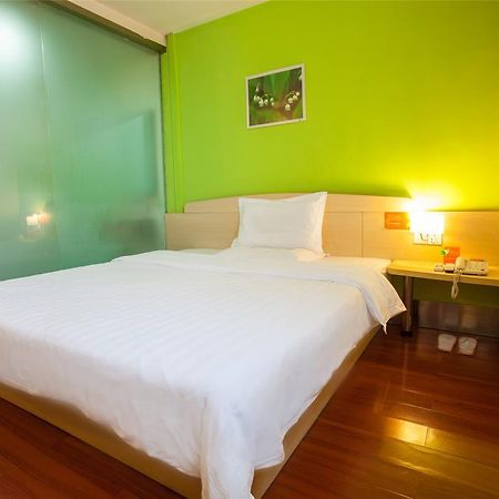 7Days Inn Shenzhen Shajing Shiming Square Zewnętrze zdjęcie