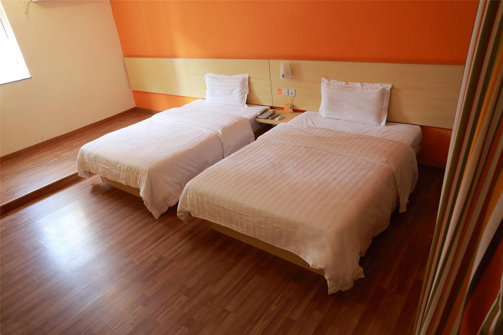 7Days Inn Shenzhen Shajing Shiming Square Zewnętrze zdjęcie